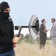 Parabol-Richtmikrofon mit Hochleistungs-Verstärker mit maximaler Leistung für den Lauschangriff in freiem Gelände.